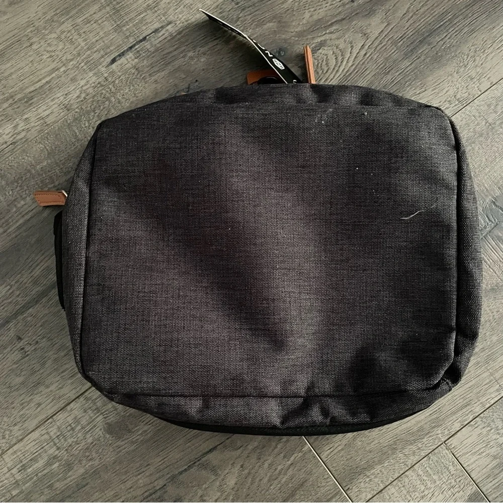 NWT Compression Packing Cube - Picture 2 of 8